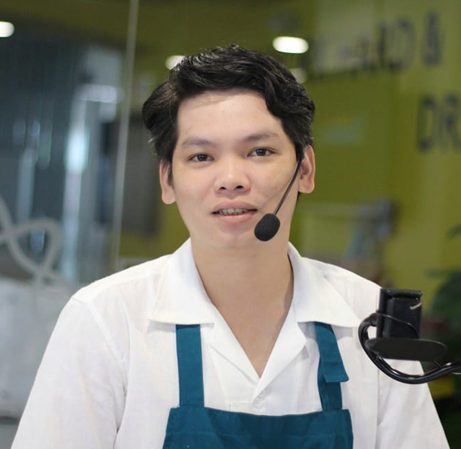 GV Phạm Công Danh